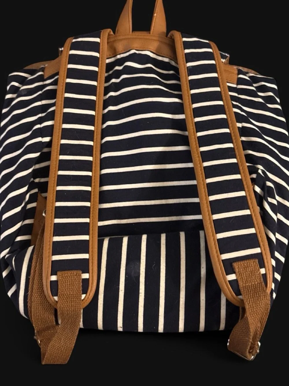 N/A stylish navy